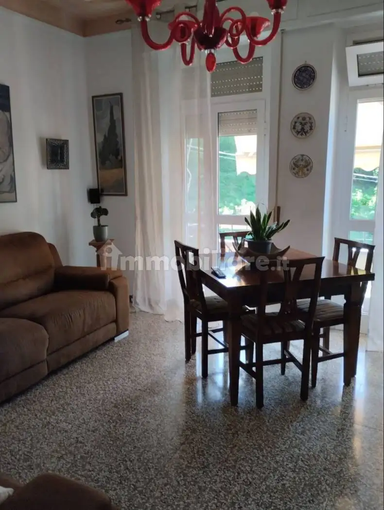 Appartamento in vendita a Carrara