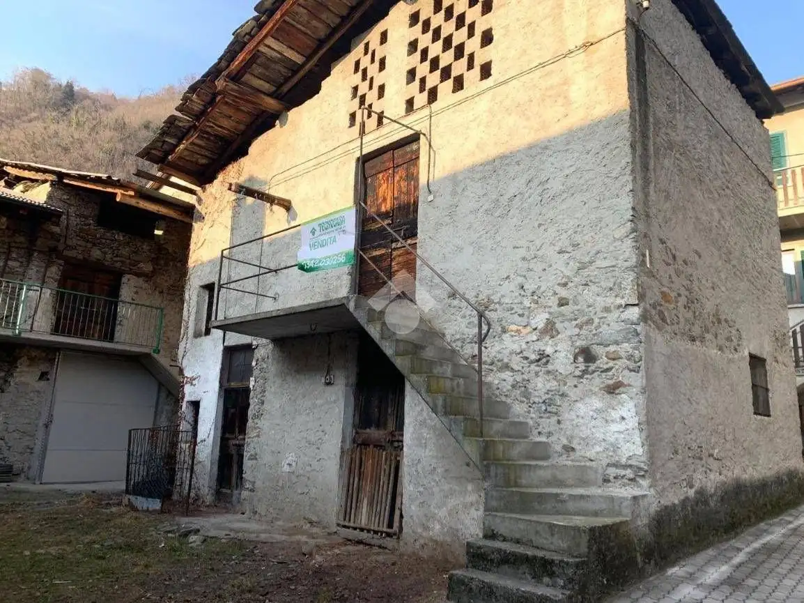 Rustico - Casale in vendita a Buglio in Monte