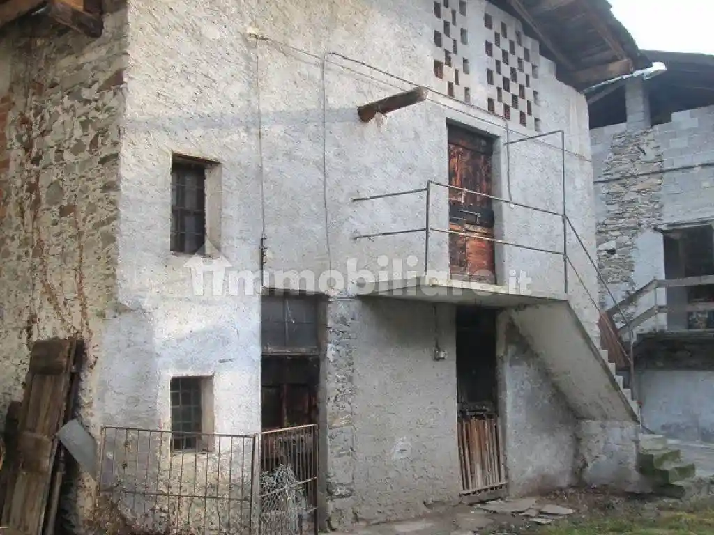 Rustico - Casale in vendita a Buglio in Monte