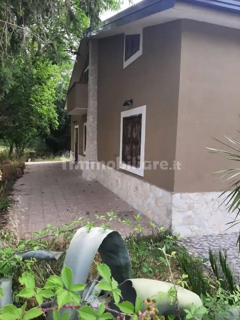 Villa in vendita a Presenzano