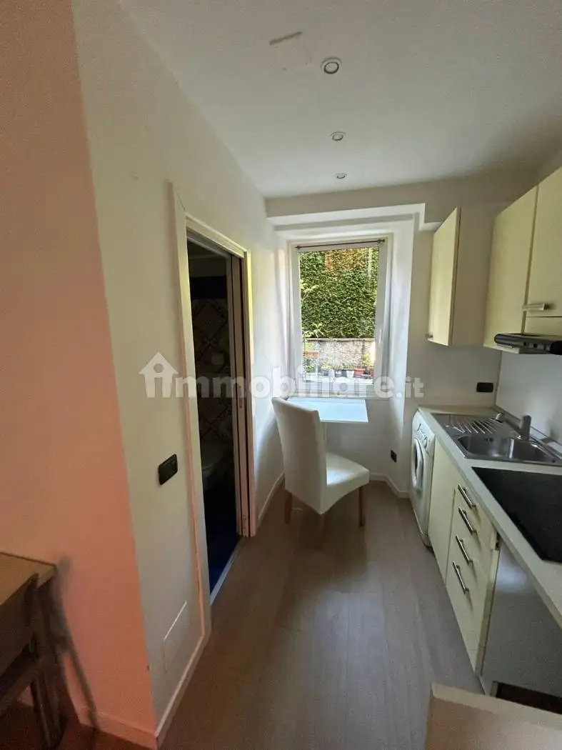 Appartamento in affitto a Mandello del Lario