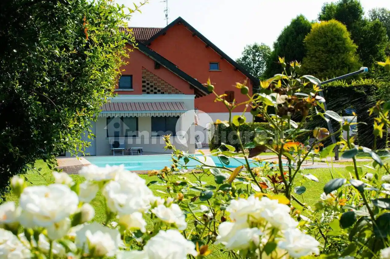 Trilocale ottimo stato, piano terra, Fabbrico - foto 2