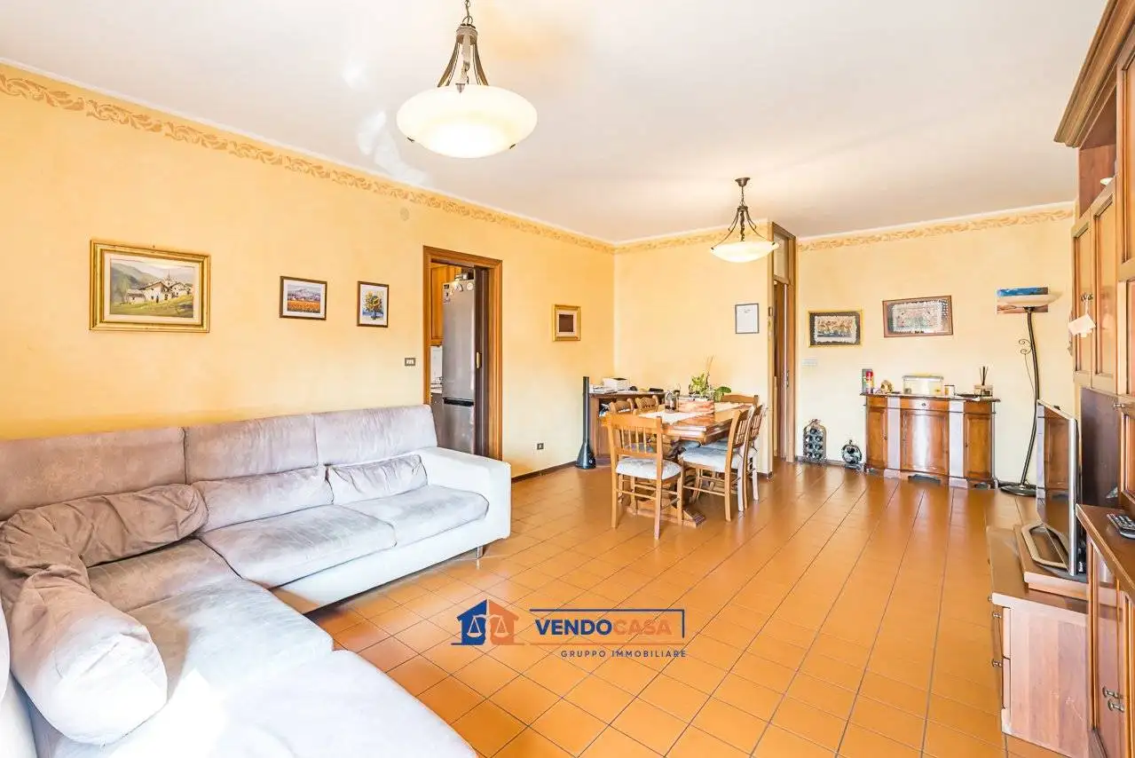 Quadrilocale via Cavalieri di Vittorio Veneto 15, Centro, Saluzzo - foto 5