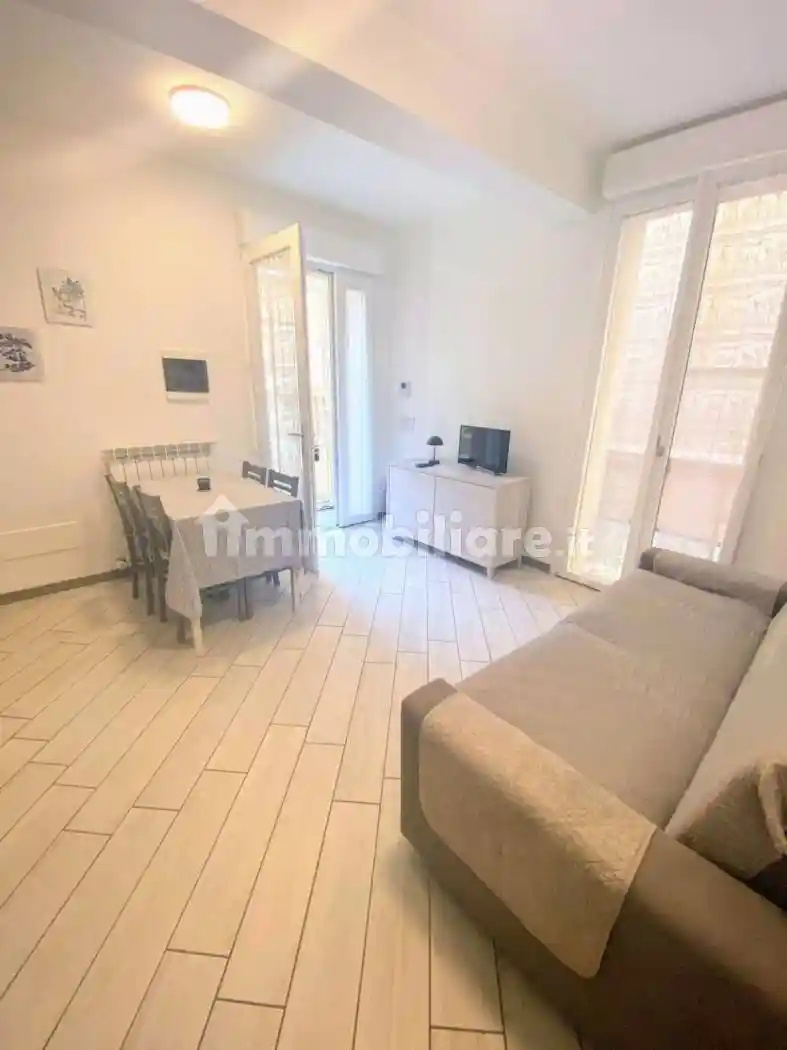 Villa in vendita a Varazze