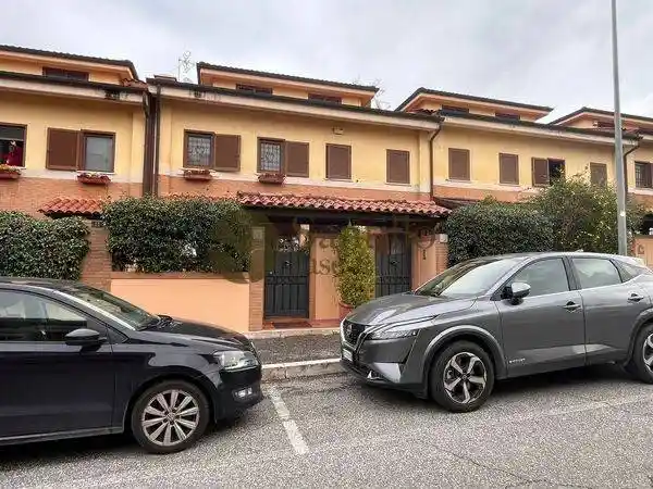 Villa a schiera via Tina Modotti, Rinnovamento, Roma - foto 4
