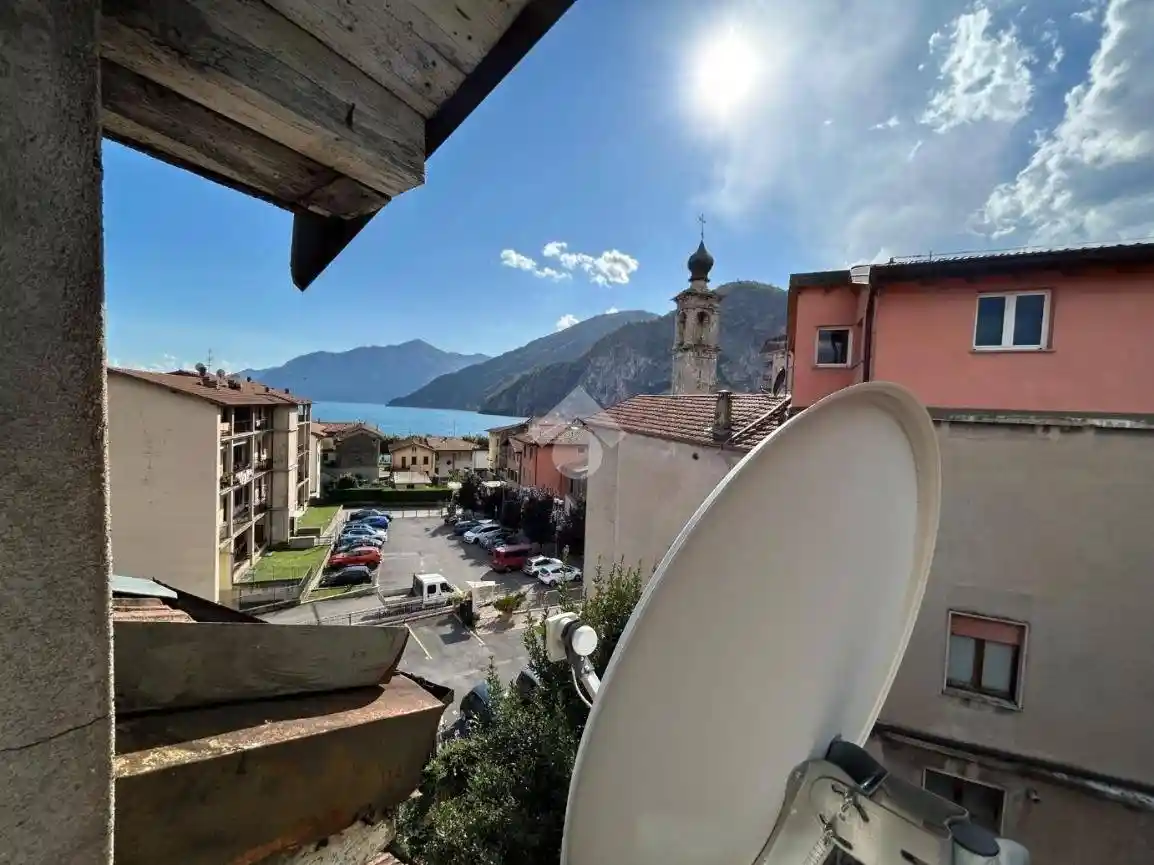 Appartamento in vendita a Castro