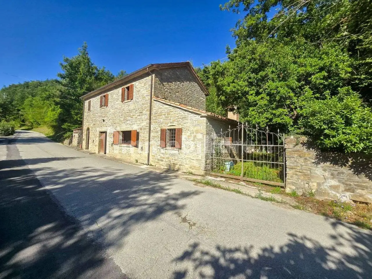 Casa indipendente in vendita a Mercatello sul Metauro