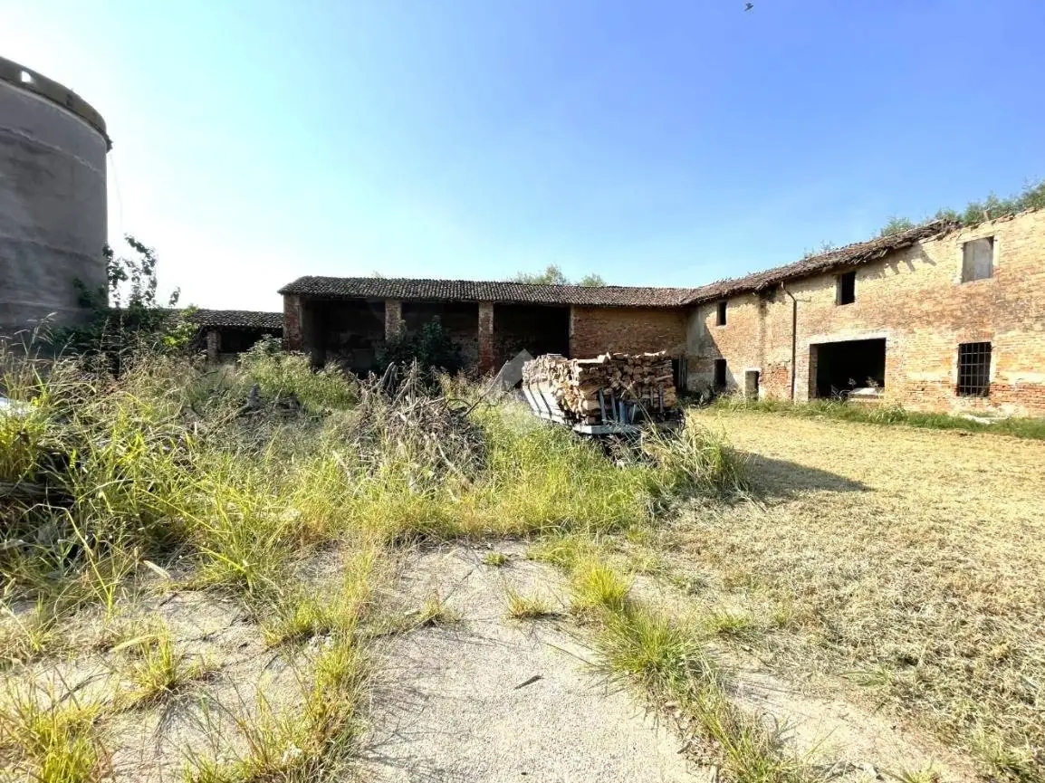 Rustico via Ca' de' Corti 26, Ca' De' Corti, Cingia de' Botti - foto 2