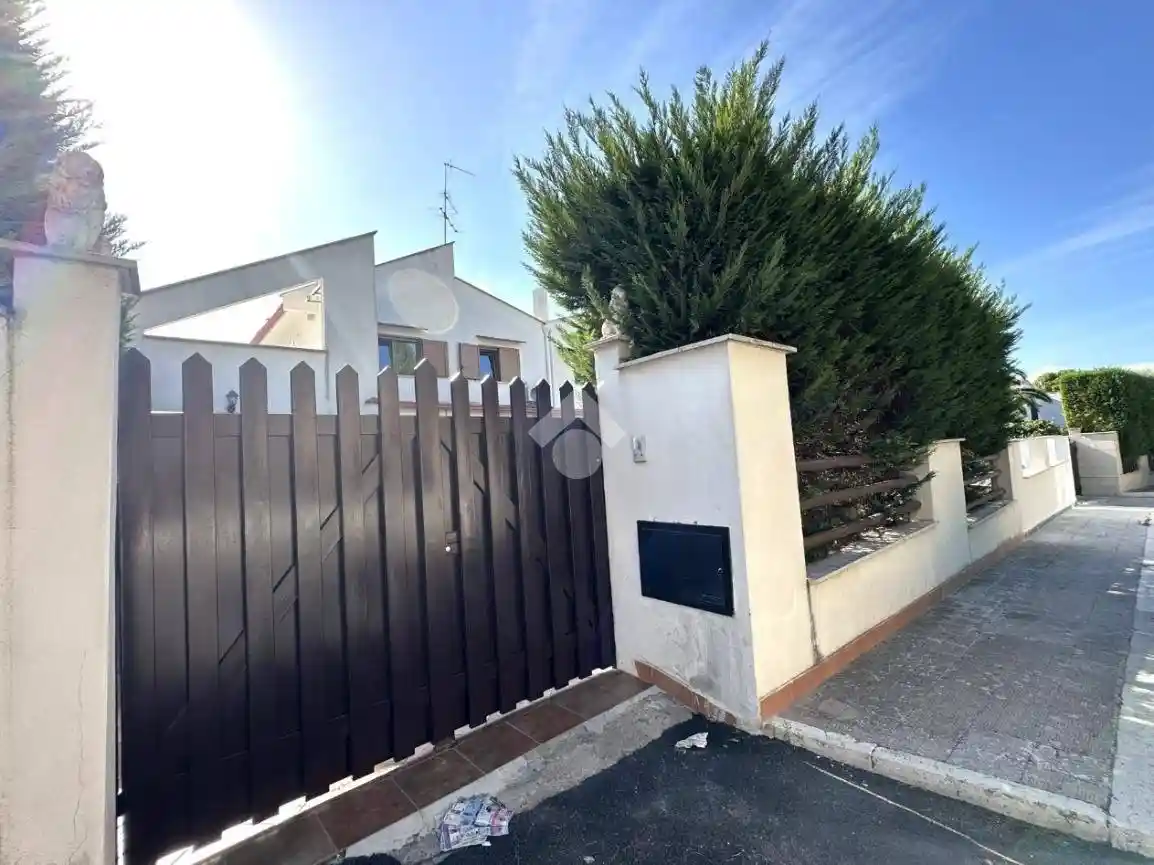 Villetta a schiera in vendita a Canosa di Puglia