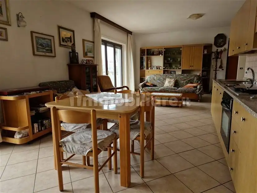 Appartamento in affitto a Atessa