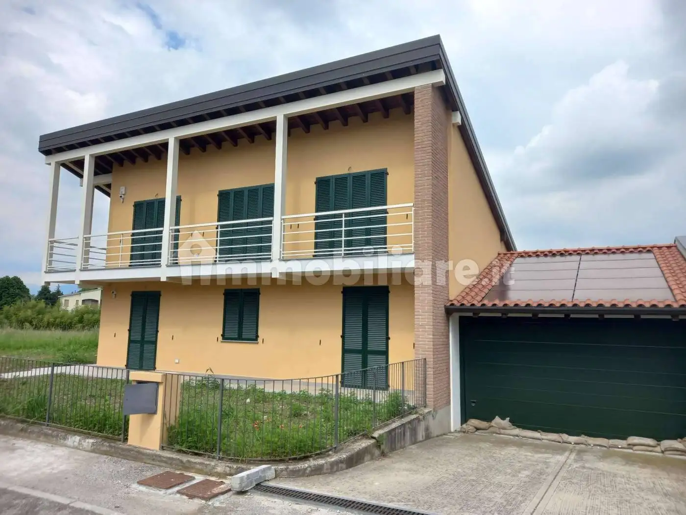 Villa in vendita a Imbersago