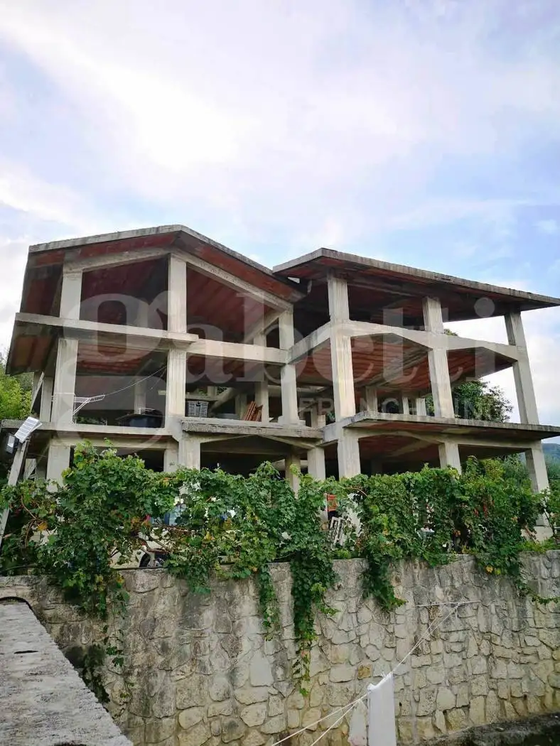 Villa in vendita a Marano Marchesato