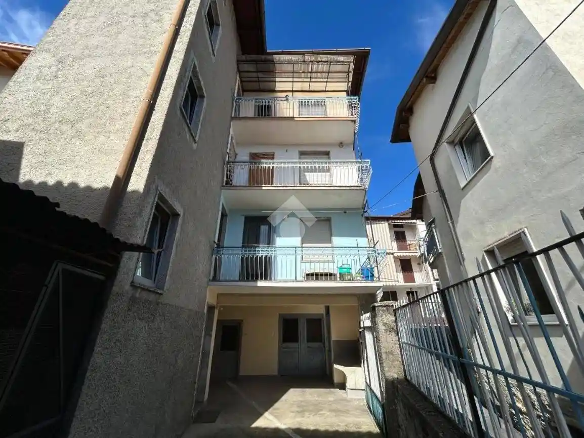 Trilocale via Bonomelli 35, Bossico - foto 2