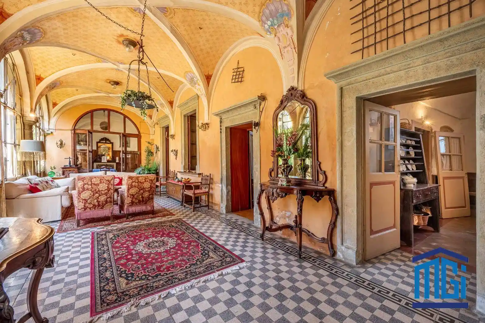 Palazzo - Edificio in vendita a Gandino