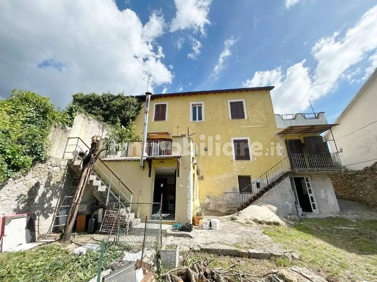 Appartamento in vendita a Poggio Bustone