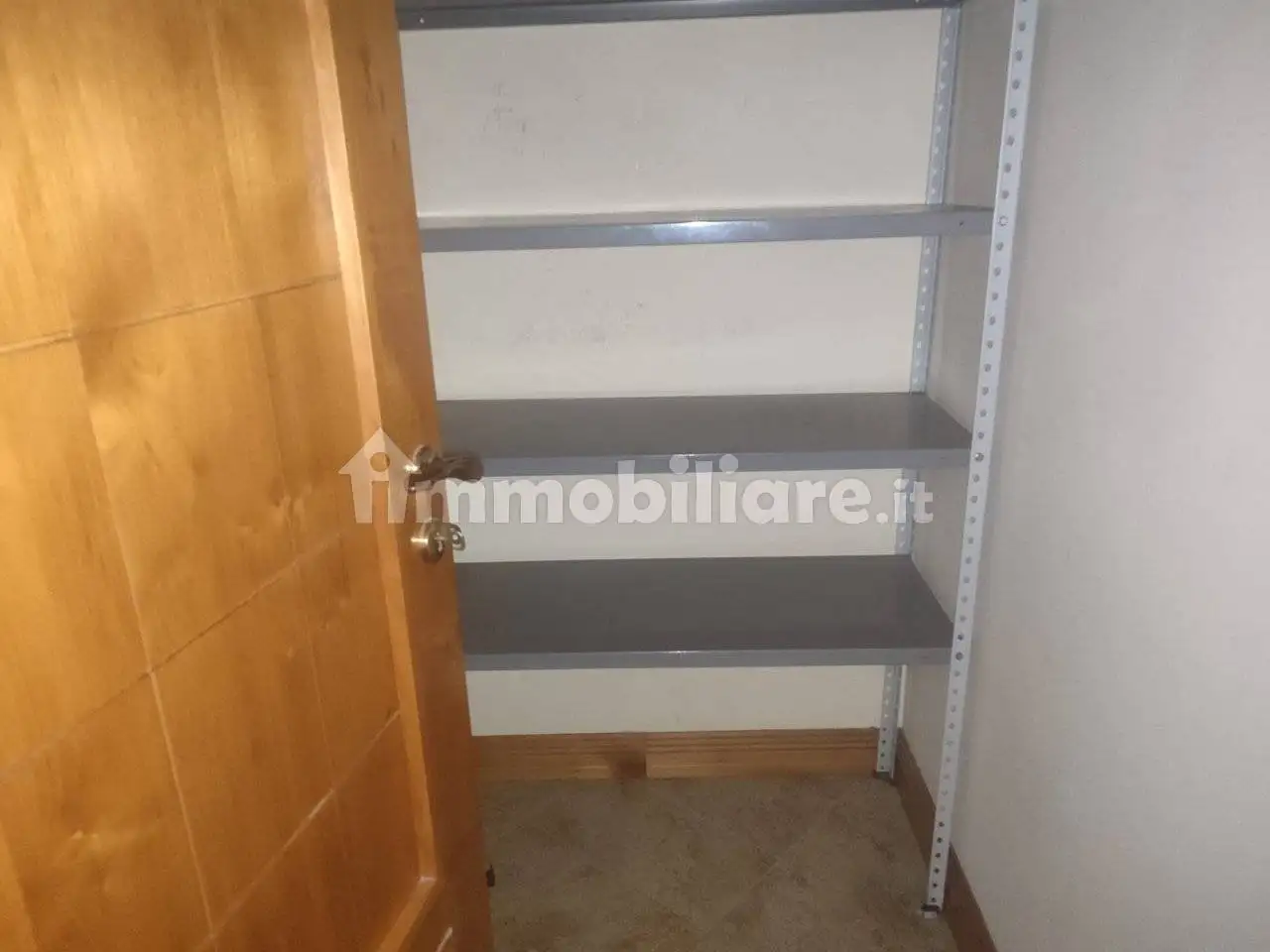 Appartamento in affitto a Napoli