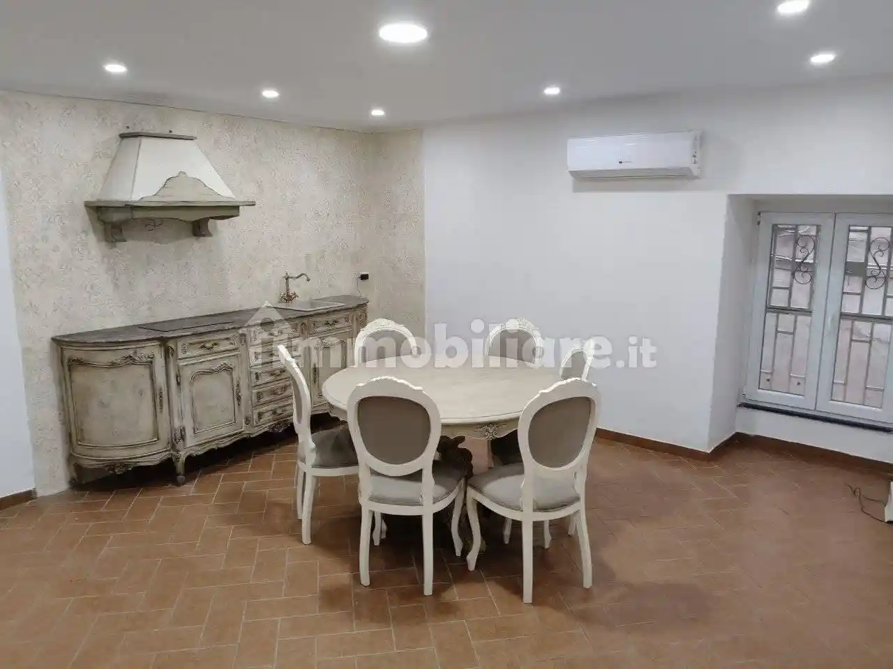 Bilocale Vico dei Miracoli 45, Sanità, Napoli - foto 2