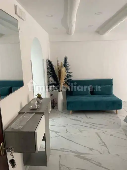 Appartamento in affitto a Napoli