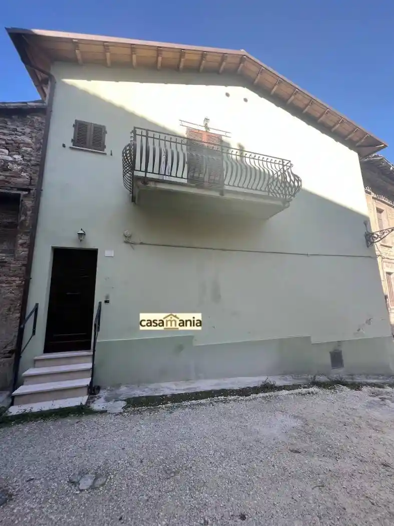 Villetta a schiera in vendita a Pergola