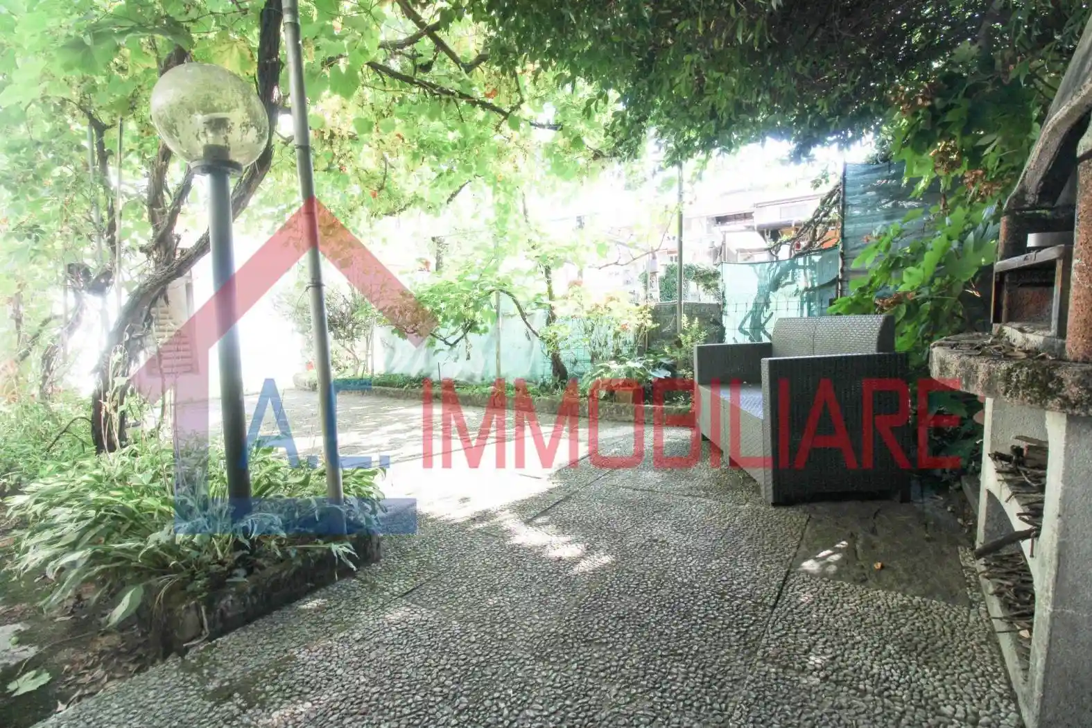 Appartamento in vendita a Varano Borghi