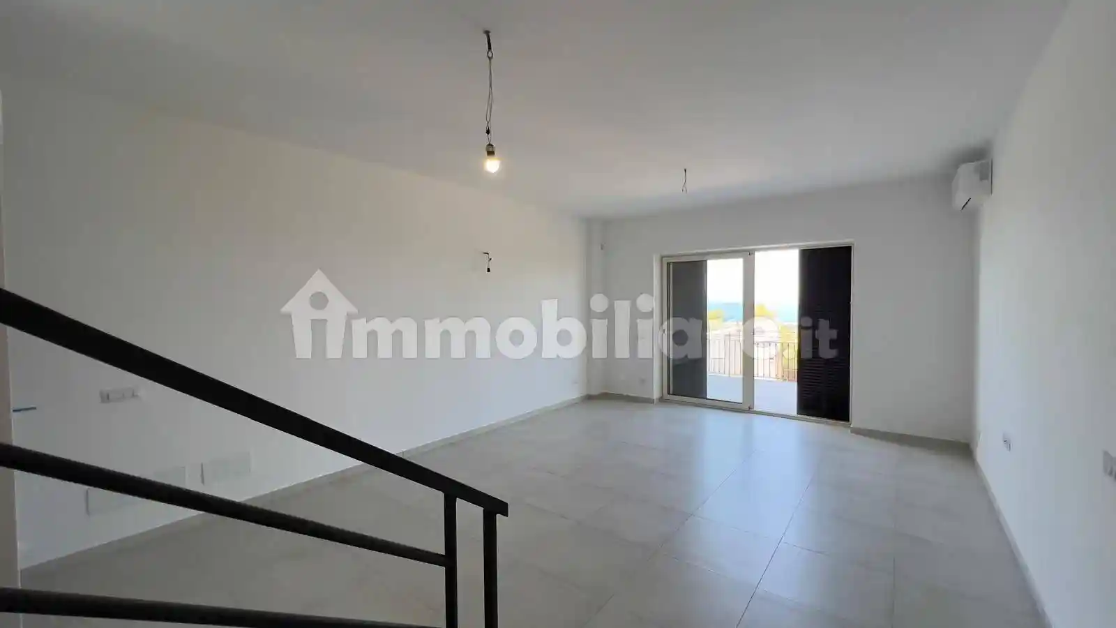 Villa a schiera via Coste di Cuma, Monterusciello, Pozzuoli - foto 4