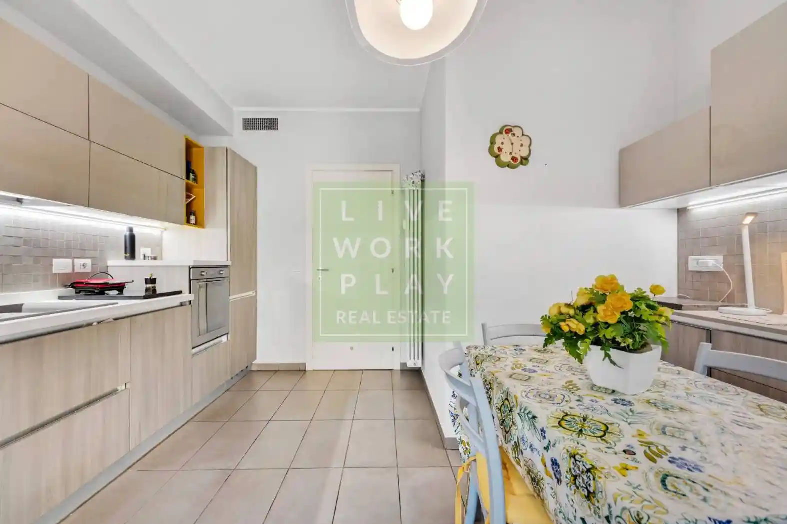 Quadrilocale via Francesco Soave 20, Bocconi, Milano - foto 2