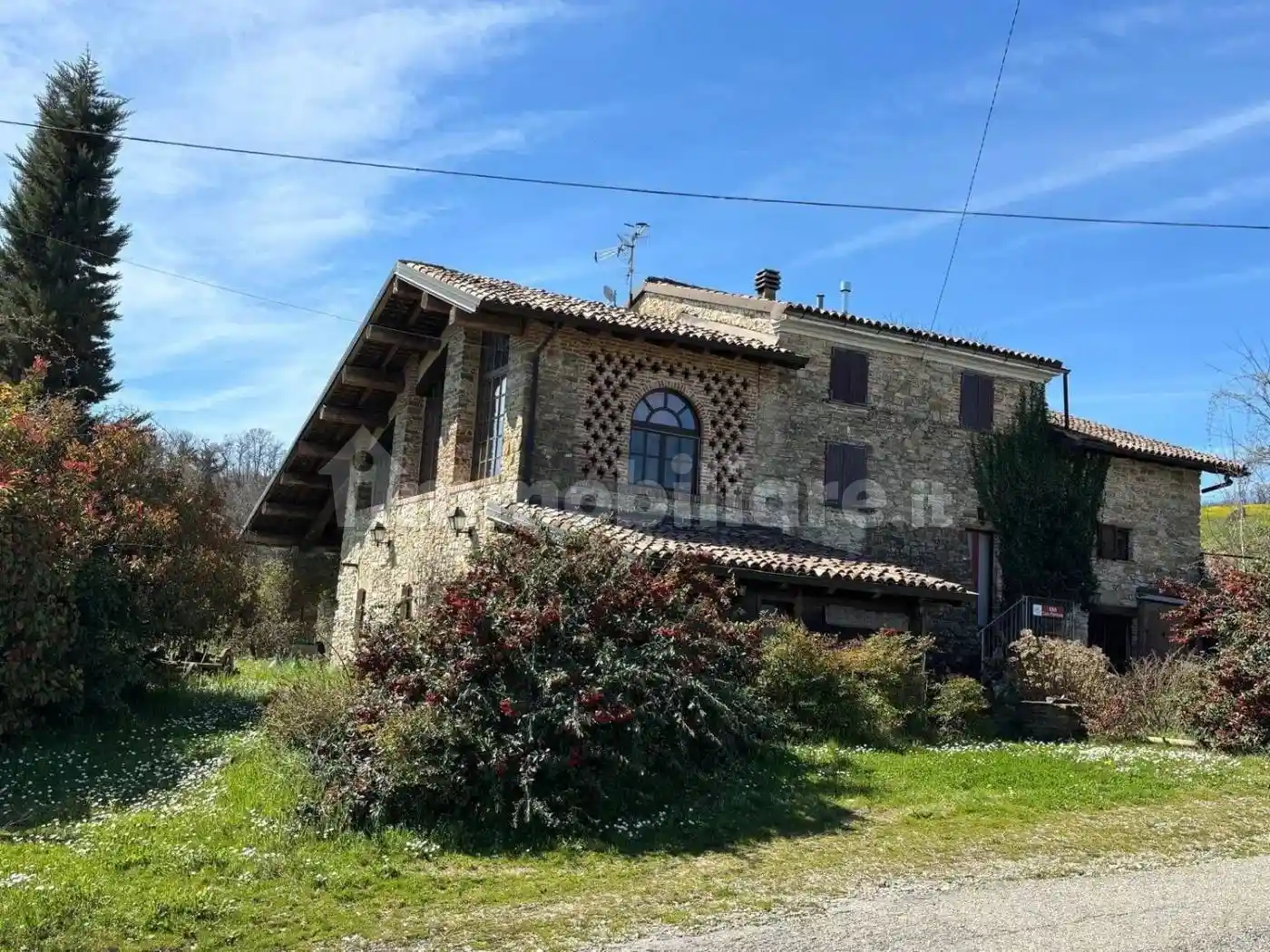 Villa in vendita a Alta Val Tidone