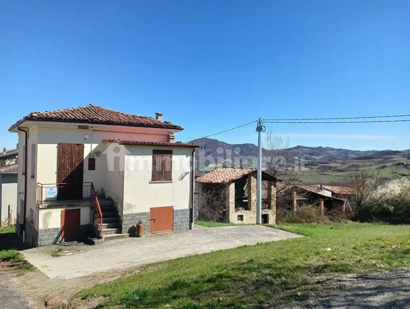 Rustico - Casale in vendita a Alta Val Tidone