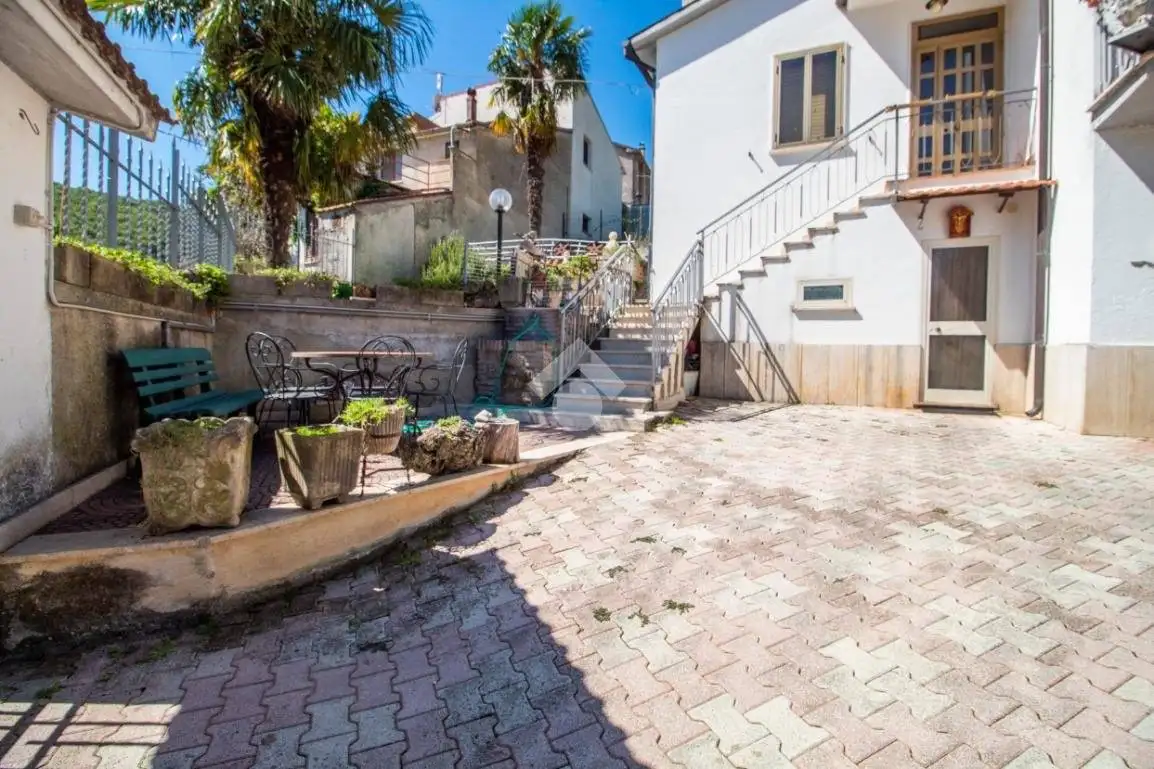 Villa unifamiliare via Dante Alighieri 32, Centro, Castel Sant'Angelo - foto 4