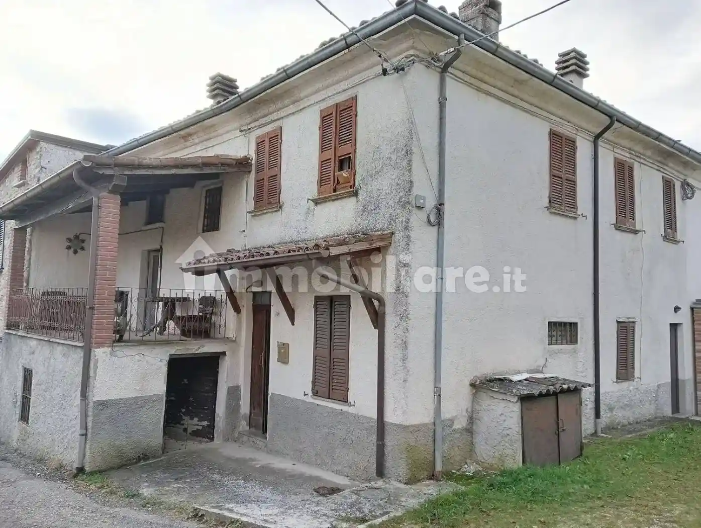 Villa in vendita a Alta Val Tidone