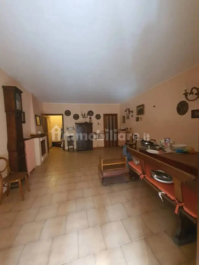 Appartamento in affitto a Pianello Val Tidone