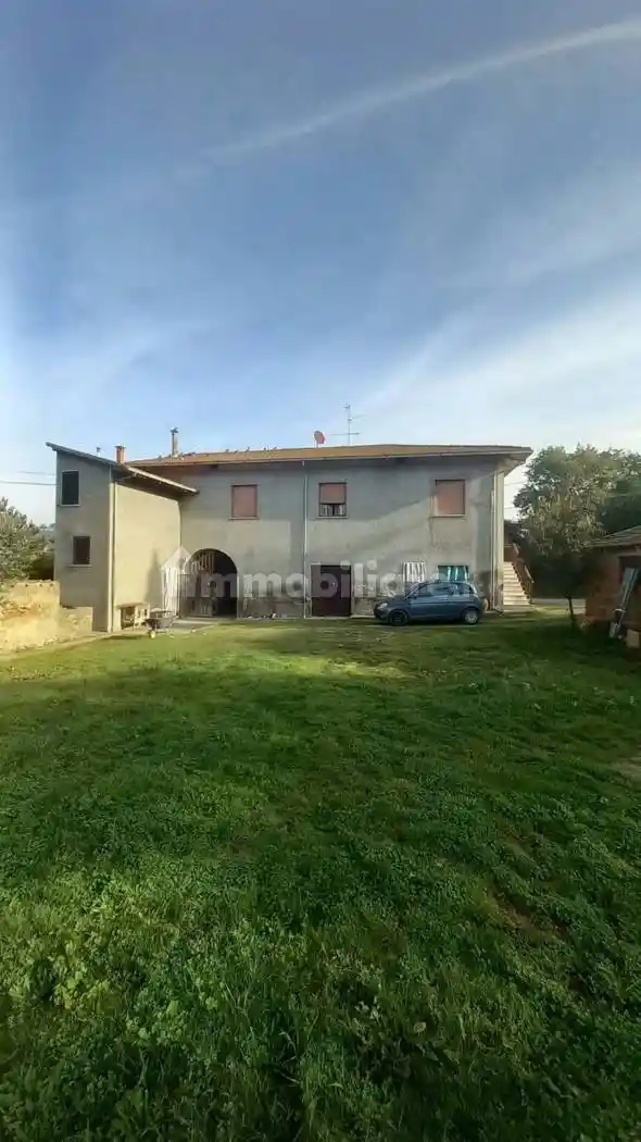 Villa in vendita a Arezzo