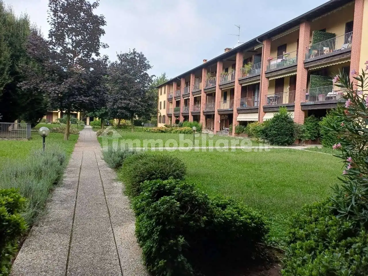 Appartamento in vendita a Osnago