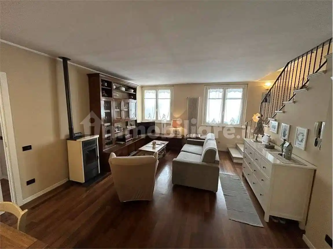 Villa in vendita a Cologno al Serio