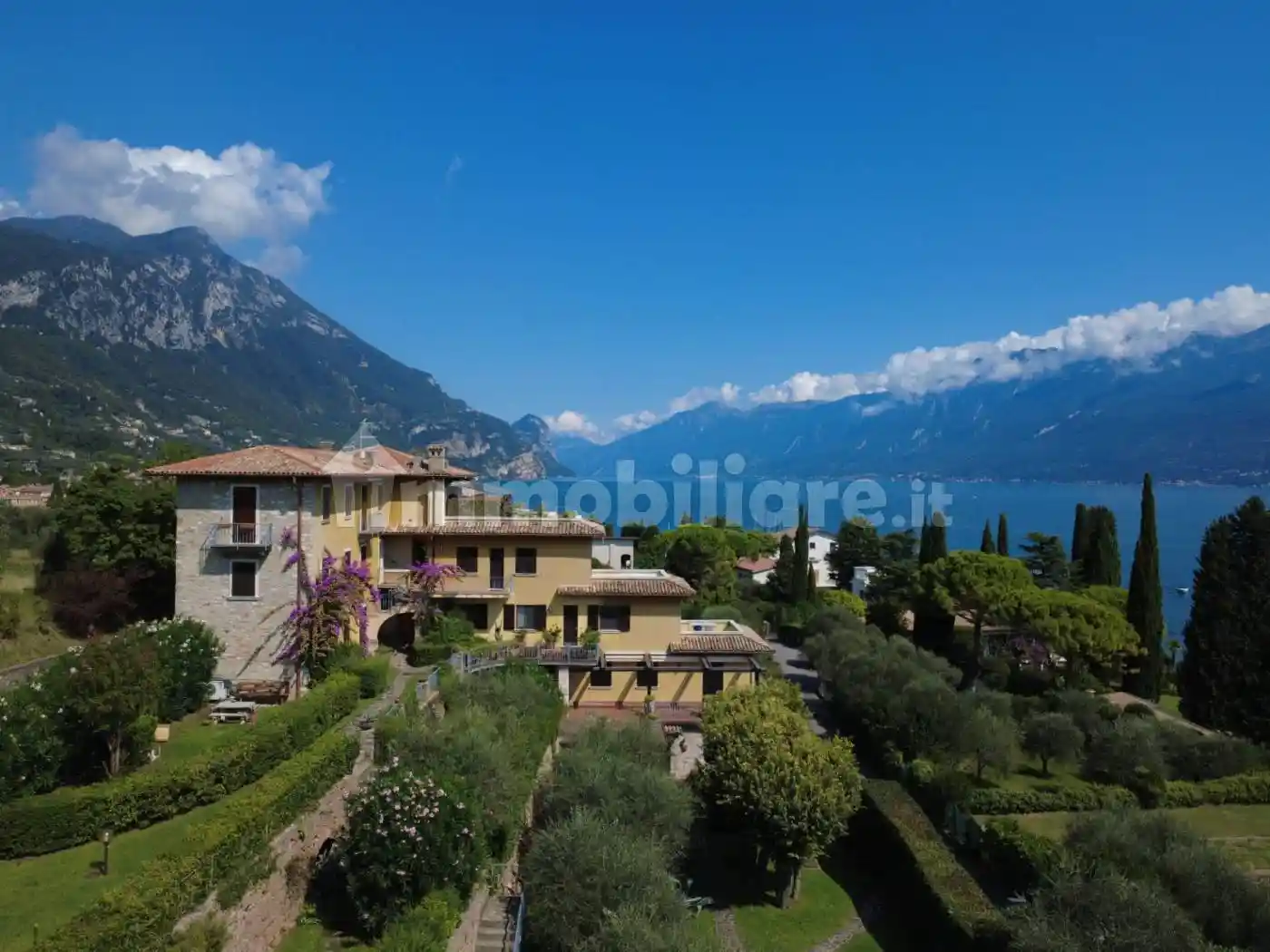 Appartamento in vendita a Gargnano