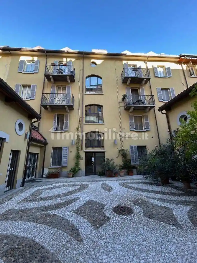 Bilocale via Cardinale Ascanio Sforza 53, Ascanio Sforza, Milano - foto 2