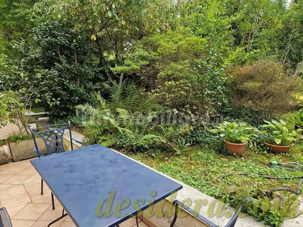 Trilocale via 1 Maggio 50, Centro, Castelletto Sopra Ticino - foto 2