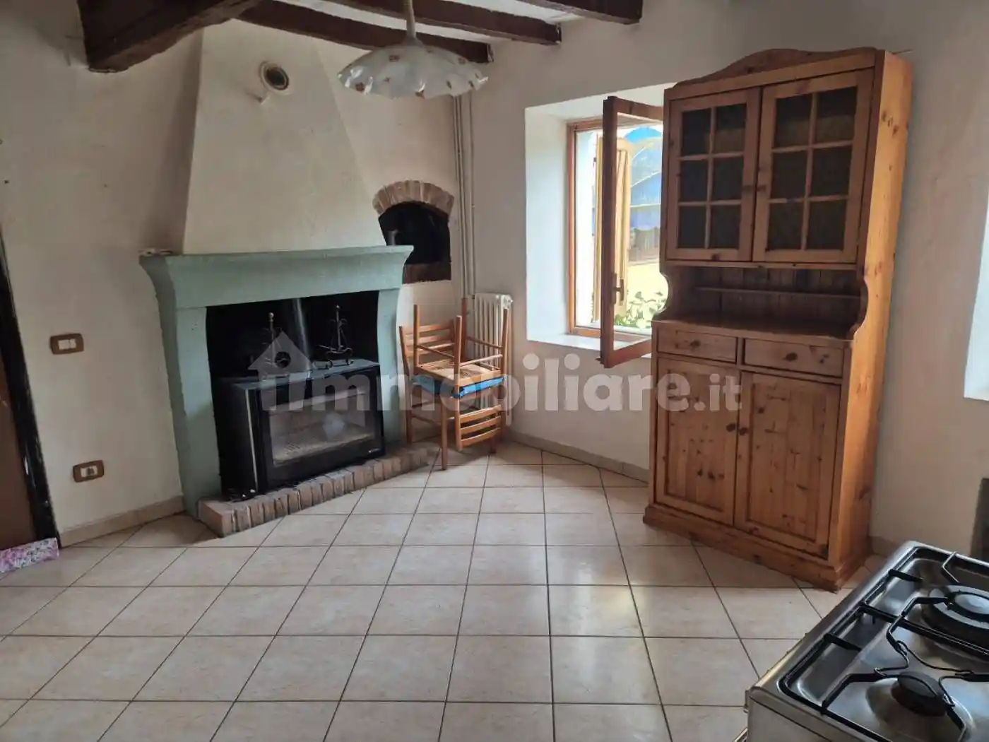 Appartamento in affitto a Vezzano sul Crostolo