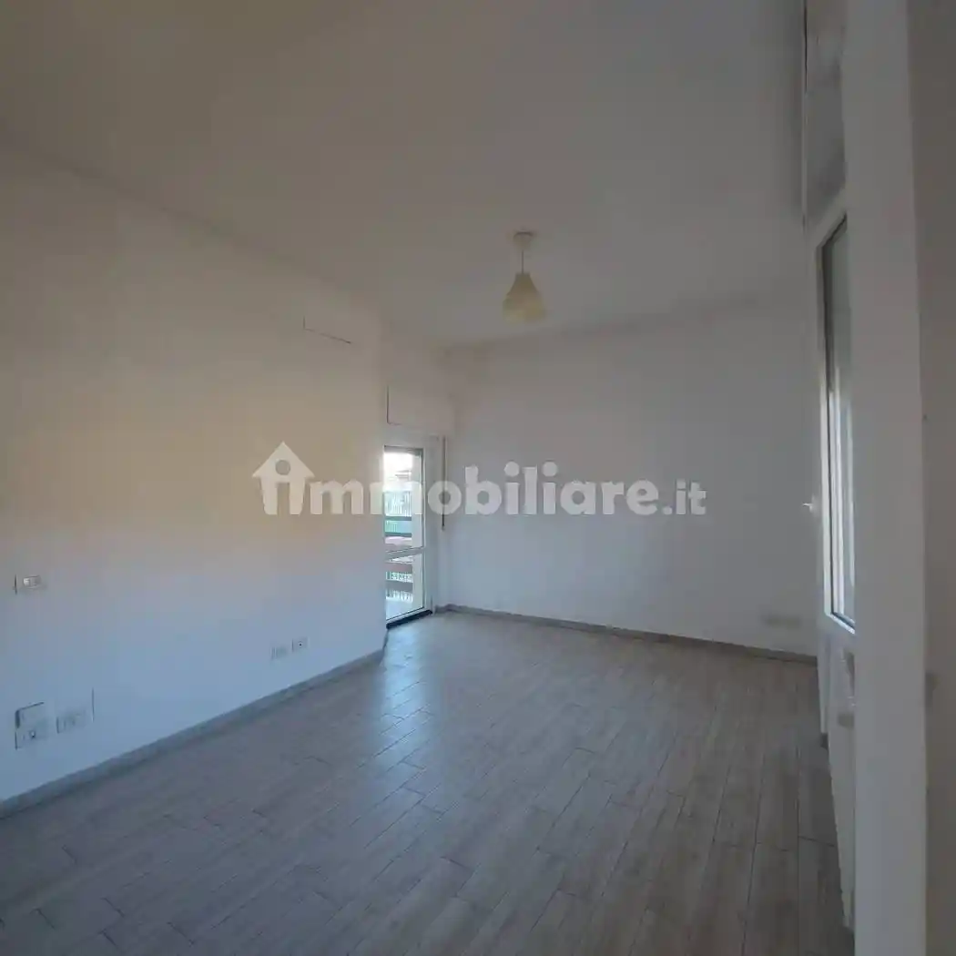 Bilocale via Cardinale Pietro Maffi 40, Bovisasca, Milano - foto 4