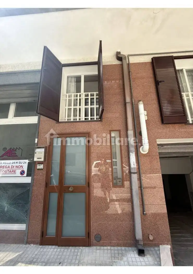 Casa indipendente in affitto a Ostuni