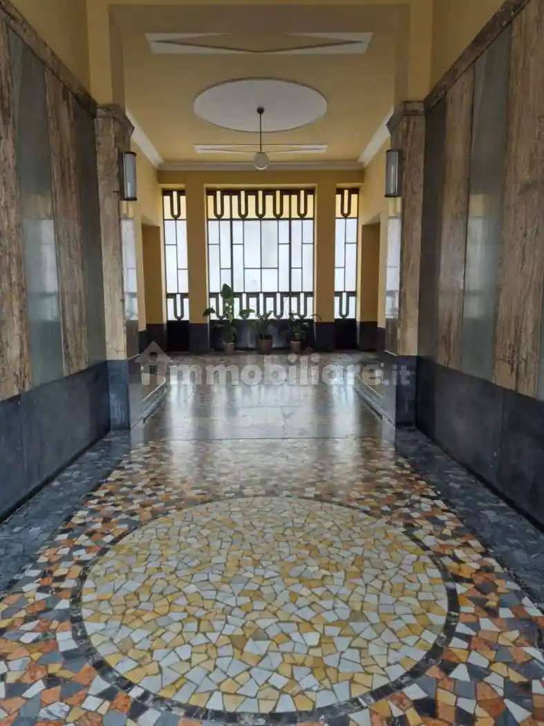 Appartamento in vendita a Vercelli