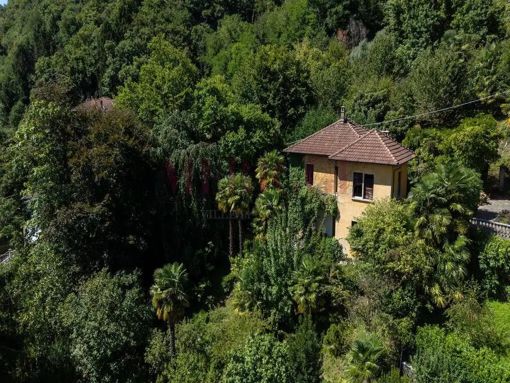 Villa in vendita a Airuno