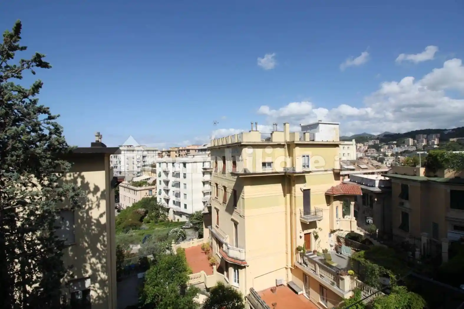 Trilocale via Domenico Viviani, Albaro, Genova - foto 3