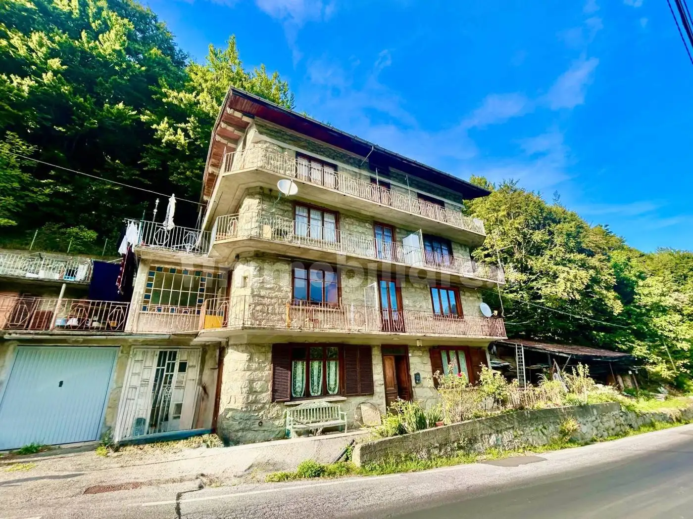 Appartamento in vendita a Ala di Stura