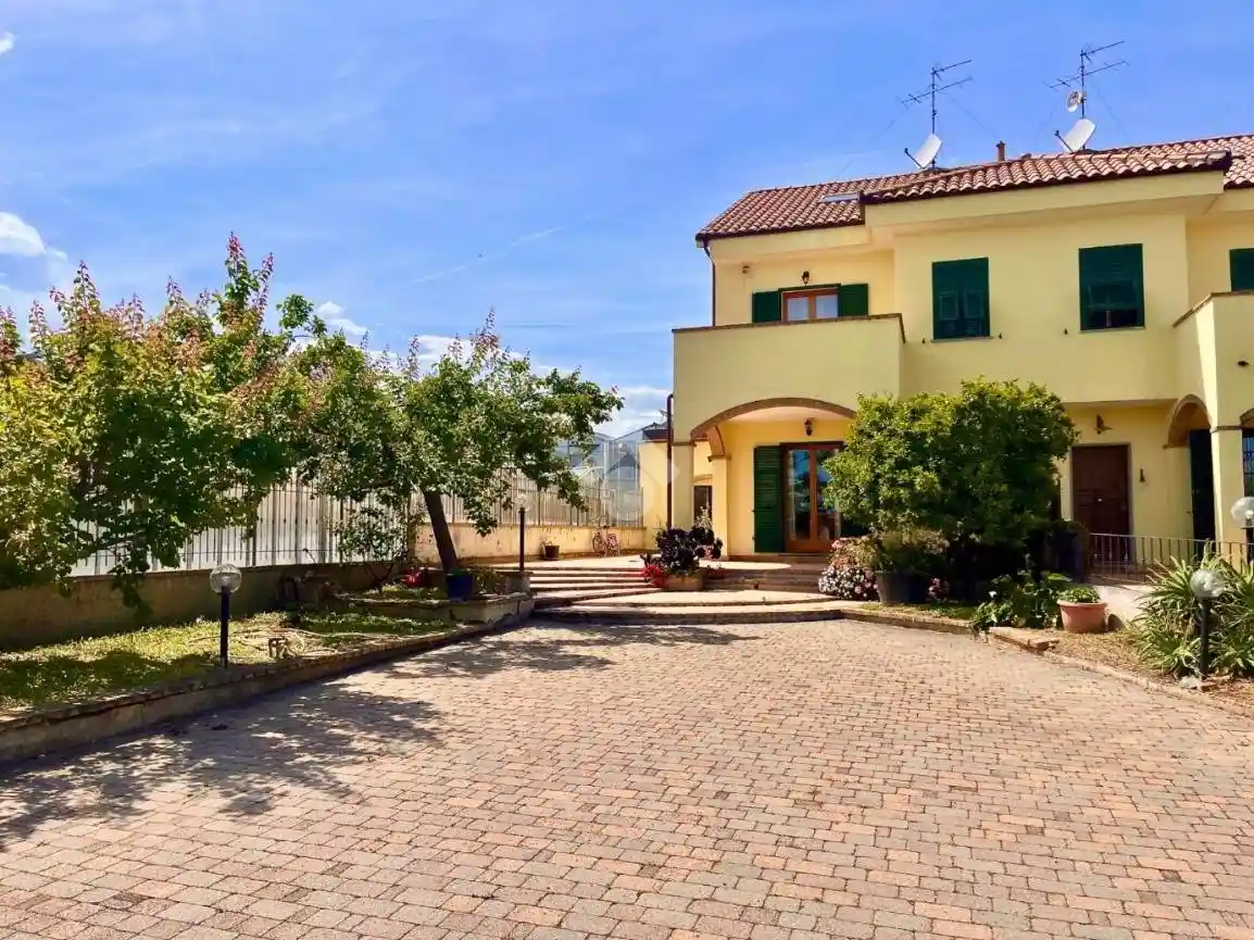 Villa in vendita a Albenga