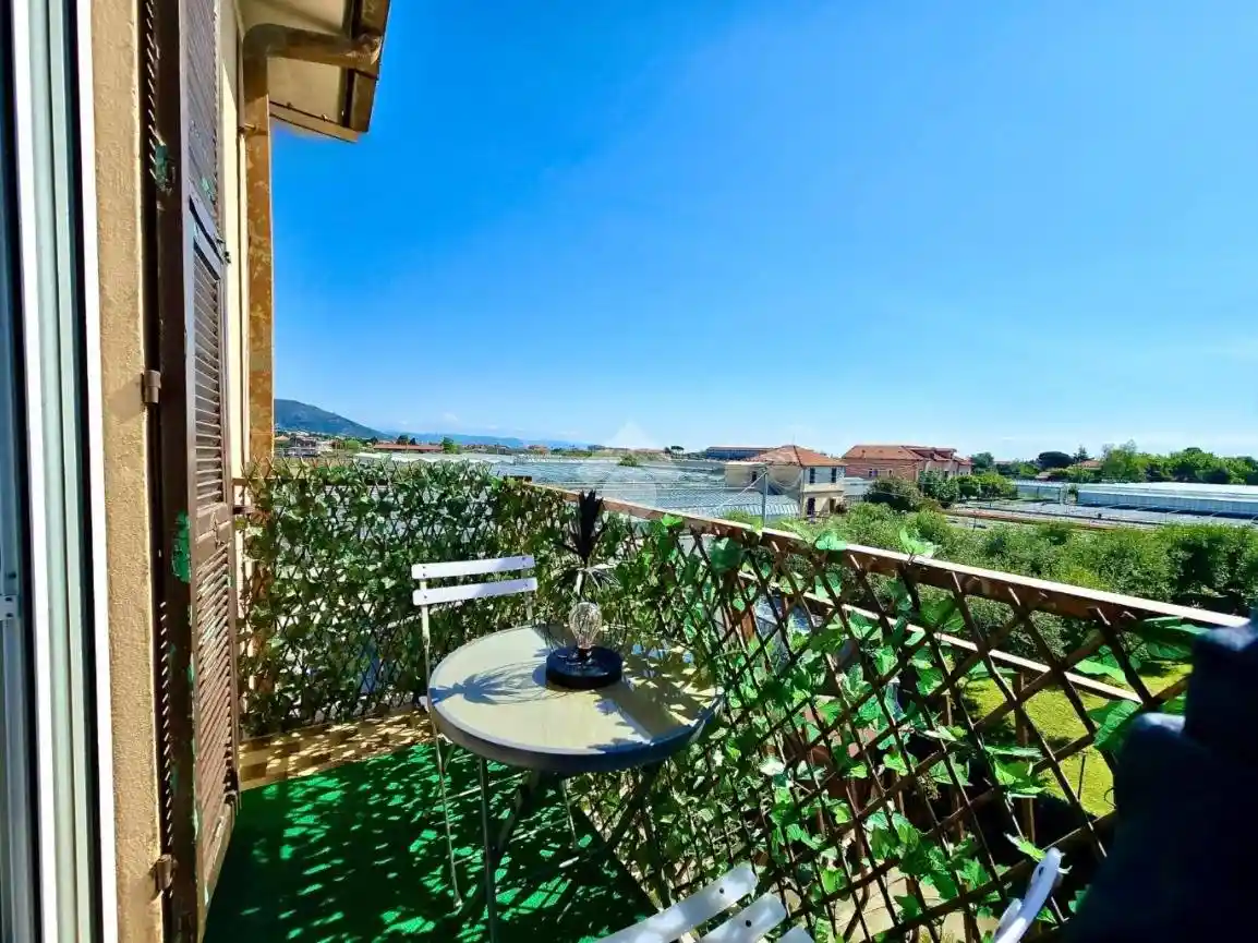 Appartamento in vendita a Albenga