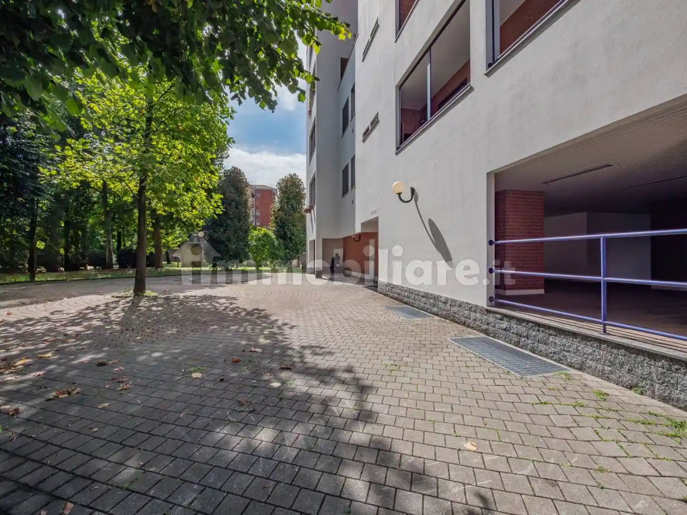 Appartamento via Roberto Bellarmino 4, Chiesa Rossa, Milano - foto 2