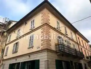 Appartamento in vendita a Pavia