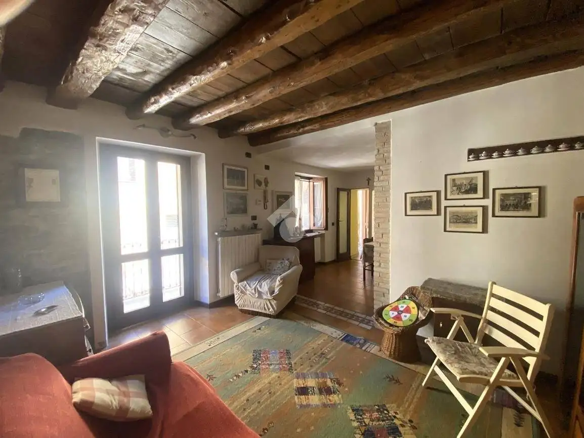 Casa indipendente in vendita a Villa d'Almè