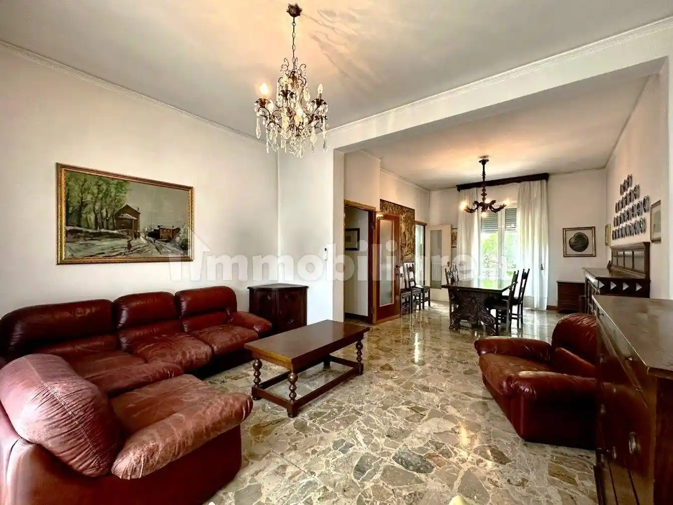 Appartamento in vendita a Piacenza